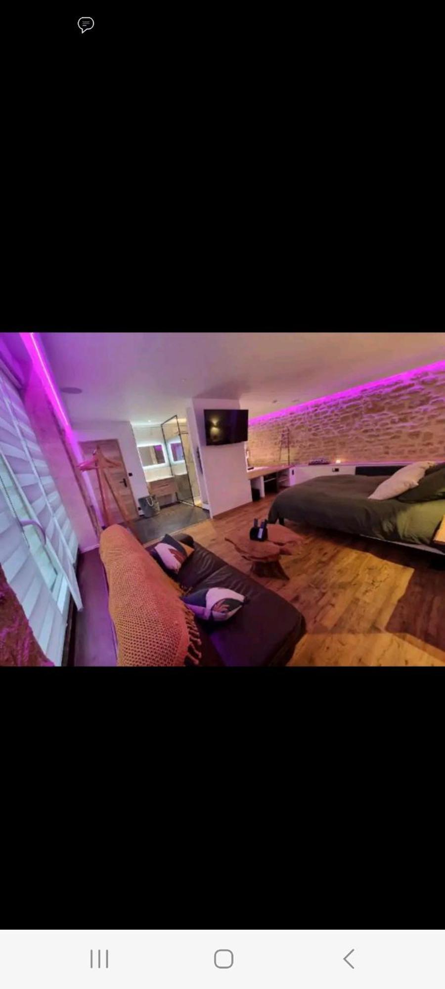 Romantique Room ชาร์เลอวิลล์-เมซิแยร์ ภายนอก รูปภาพ