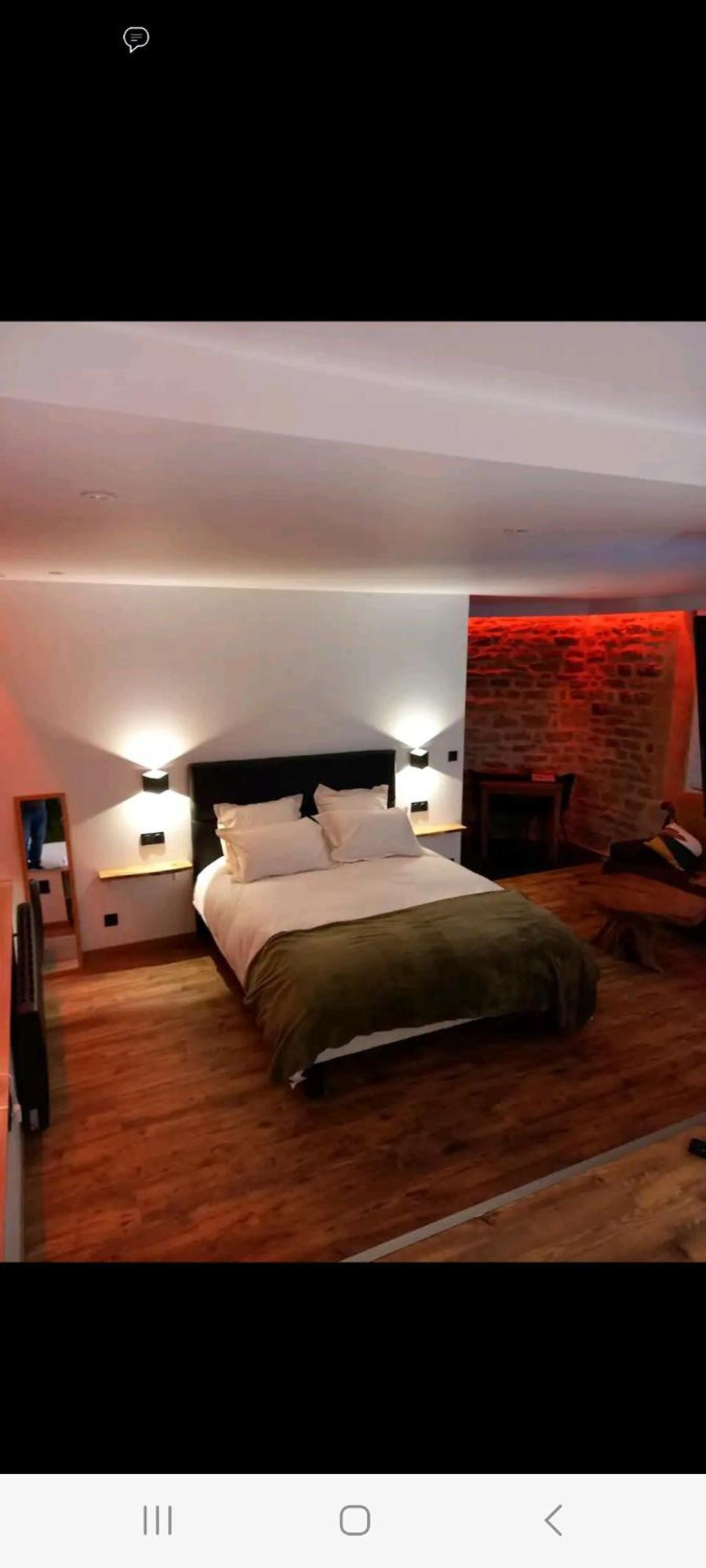 Romantique Room ชาร์เลอวิลล์-เมซิแยร์ ภายนอก รูปภาพ