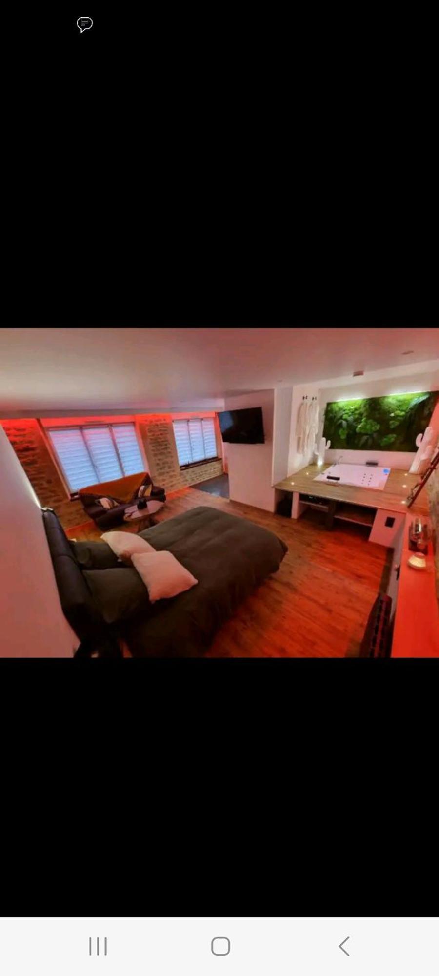 Romantique Room ชาร์เลอวิลล์-เมซิแยร์ ภายนอก รูปภาพ